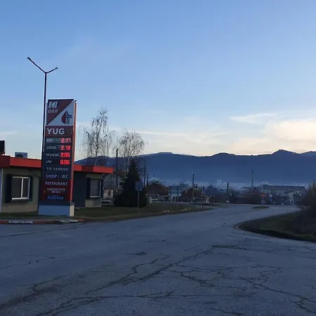 Yugoil Motel